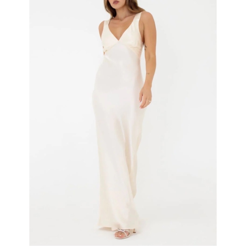 BNWT Rumored Sunset Strip Maxi Dress size xs in ivory
